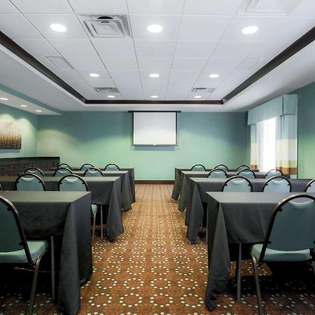 Hampton Inn & Suites Wheeling - The Highlands Triadelphia Exterior foto